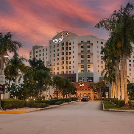 Miccosukee Casino & Resort (Adults Only) Tamiami Exteriör bild